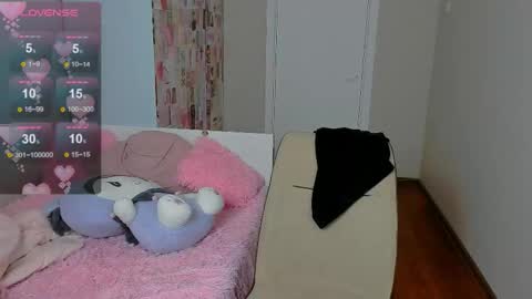 Snapshot of your_cute_aisha chatting on 17, 9, 2025 your_cute_aisha online show from 17, 9, 2025