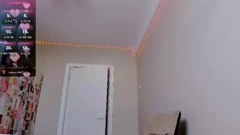 Snapshot of your_cute_aisha chatting on 24, 9, 2025 your_cute_aisha online show from 24, 9, 2025