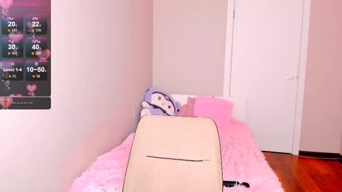 Snapshot of your_cute_aisha chatting on 3, 10, 2025 your_cute_aisha online show from 3, 10, 2025