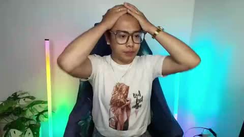 your_dreamgirlxxx69 online show from 28, 3, 2026