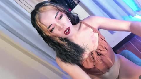 Snapshot of your_girl_yeka chatting on 21, 6, 2026 your_girl_yeka online show from 21, 6, 2026