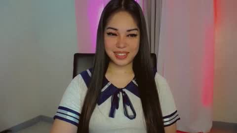  GWEN  online show from 6, 12, 2024