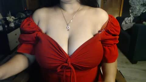 Snapshot of your_ishaa chatting on 18, 6, 2026 Isha online show from 18, 6, 2026