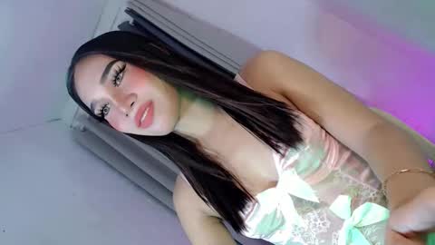 Snapshot of your_luckygirl88 chatting on 24, 9, 2025 your_luckygirl88 online show from 24, 9, 2025