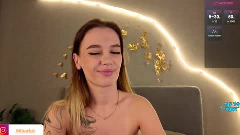 Jessica Loyd online show from 11, 3, 2025