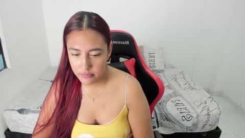 EMILY independent model online show from 26, 1, 2025