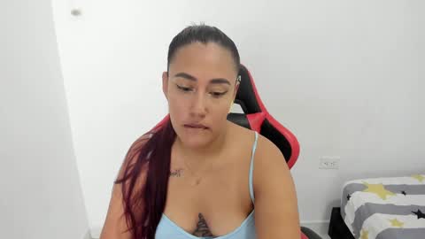 EMILY independent model online show from 15, 2, 2025