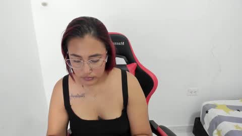 EMILY independent model online show from 6, 3, 2025