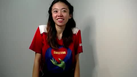 Snapshot of your_petitegirl09 chatting on 11, 5, 2026 Honey online show from 11, 5, 2026