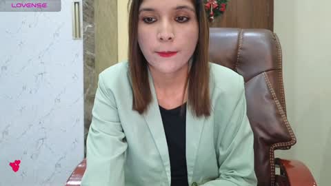 Snapshot of your_priya_77 chatting on 6, 1, 2025 sonam online show from 6, 1, 2025