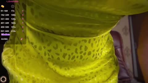 Snapshot of your_priya_77 chatting on 21, 9, 2025 sonam online show from 21, 9, 2025