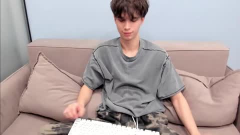 your_shy_guy online show from 30, 10, 2025