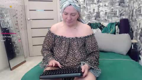 Snapshot of your_space_hot chatting on 24, 2, 2026 Ammy online show from 24, 2, 2026