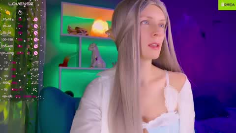 Snapshot of your_spring chatting on 26, 10, 2025 your_spring online show from 26, 10, 2025