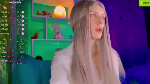 Snapshot of your_spring chatting on 3, 11, 2025 your_spring online show from 3, 11, 2025