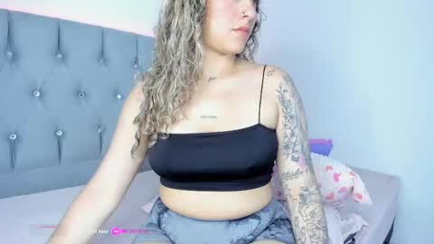 Snapshot of your_traviesa chatting on 27, 9, 2025 Melina online show from 27, 9, 2025