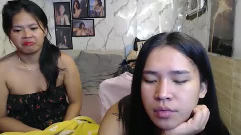 Snapshot of your_twinkletoes18 chatting on 20, 5, 2026 your_twinkletoes18 online show from 20, 5, 2026