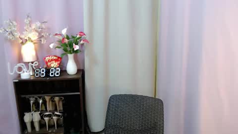 Snapshot of yourangelictransgirl chatting on 12, 9, 2025 Hi its me Yna online show from 12, 9, 2025