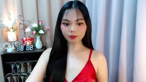 Snapshot of yourangelictransgirl chatting on 3, 10, 2025 Hi its me Yna online show from 3, 10, 2025
