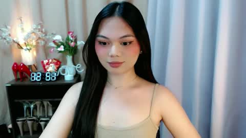 Snapshot of yourangelictransgirl chatting on 20, 10, 2025 Hi its me Yna online show from 20, 10, 2025