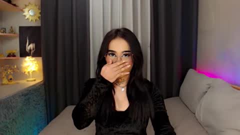 kim online show from 21, 1, 2025