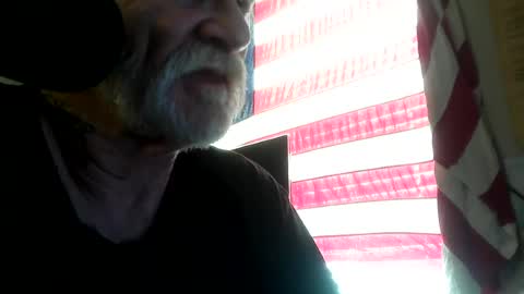 Snapshot of yourbeast247 chatting on 10, 7, 2026 yourbeast247 online show from 10, 7, 2026