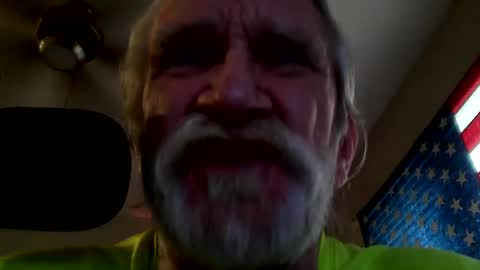 Snapshot of yourbeast247 chatting on 26, 7, 2026 yourbeast247 online show from 26, 7, 2026