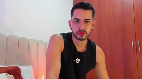 YOURBOYNEXTDOOR online show from 4, 12, 2024