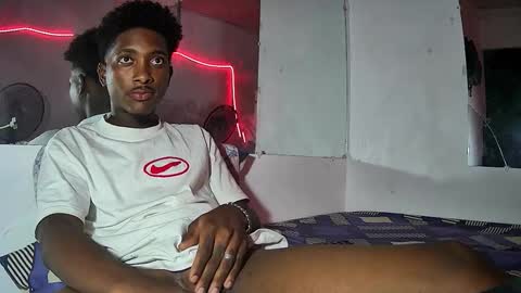 Yourdaddy2005 online show from 7, 3, 2026