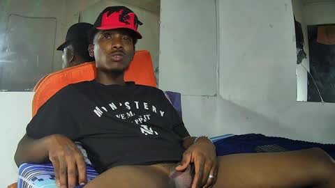 Yourdaddy2005 online show from 29, 3, 2026