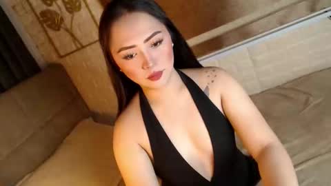 Snapshot of yourdevilsweettsx chatting on 23, 11, 2025 JEN online show from 23, 11, 2025