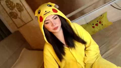 Snapshot of yourdevilsweettsx chatting on 26, 11, 2025 JEN online show from 26, 11, 2025