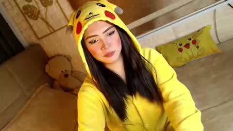 Snapshot of yourdevilsweettsx chatting on 14, 12, 2025 JEN online show from 14, 12, 2025