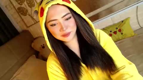 Snapshot of yourdevilsweettsx chatting on 16, 12, 2025 JEN online show from 16, 12, 2025