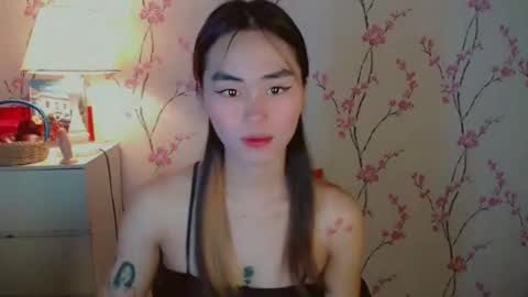 Snapshot of yourfavorateremi chatting on 12, 9, 2025 Remrem online show from 12, 9, 2025