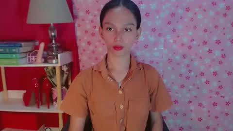 RICCIE MAE online show from 10, 11, 2025