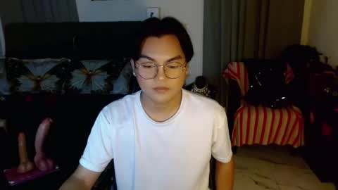 Snapshot of yourfemboitinydick chatting on 4, 7, 2026 Fem boi Nards online show from 4, 7, 2026