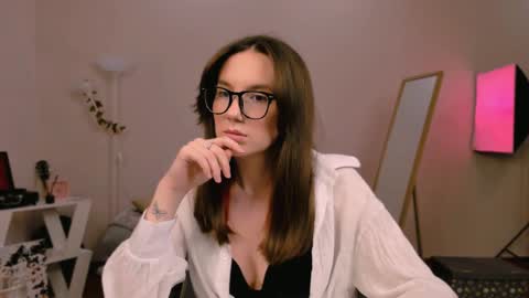 Chloe online show from 24, 1, 2025