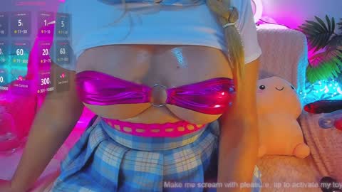 Snapshot of yourgirl11555 chatting on 19, 1, 2025 Liza online show from 19, 1, 2025
