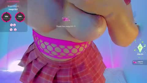 Snapshot of yourgirl11555 chatting on 5, 10, 2025 Liza online show from 5, 10, 2025
