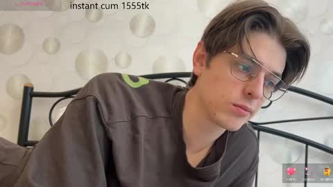 Chris online show from 17, 2, 2025