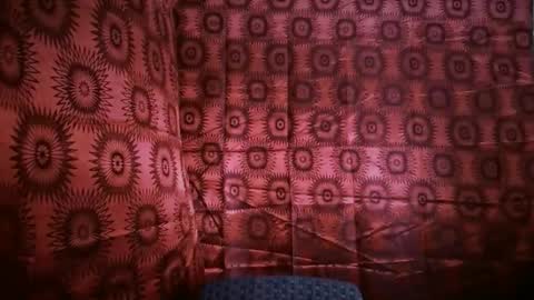yourhotgirl_lyn online show from 29, 5, 2026