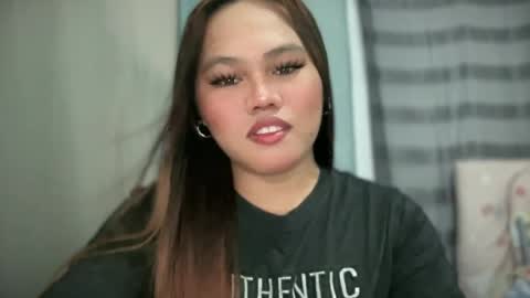 yourhotgirl_lyn online show from 3, 7, 2026