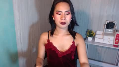 Mauie  online show from 7, 3, 2025