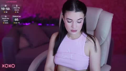 L O L A online show from 20, 12, 2025