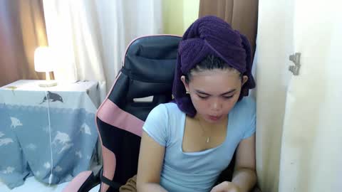 Snapshot of yourlovelytranspinay chatting on 26, 1, 2025 your lovely Dina online show from 26, 1, 2025
