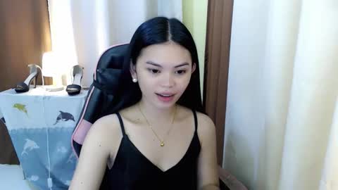 Snapshot of yourlovelytranspinay chatting on 19, 9, 2025 your lovely Dina online show from 19, 9, 2025
