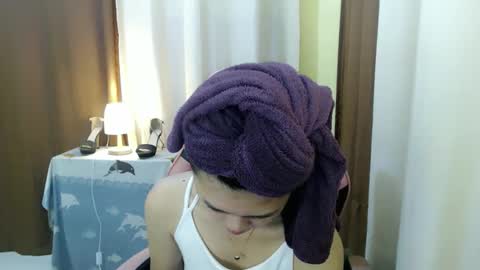Snapshot of yourlovelytranspinay chatting on 1, 10, 2025 your lovely Dina online show from 1, 10, 2025