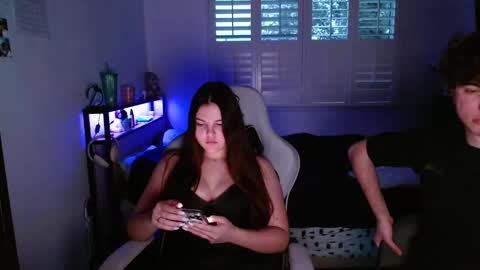 yourmila1 online show from 17, 2, 2026