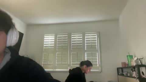 yourmila1 online show from 21, 2, 2026